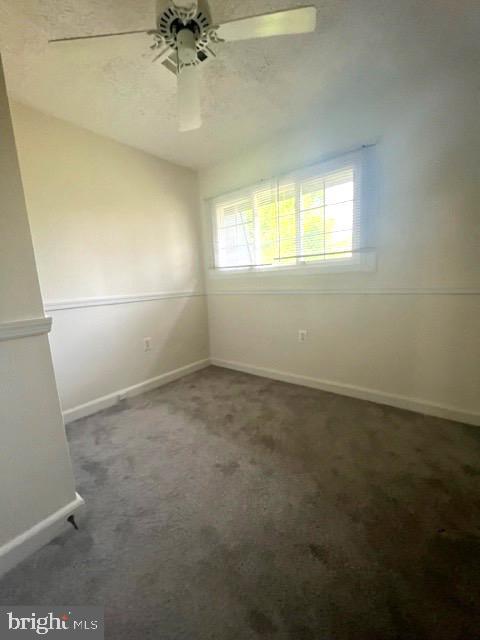 Building Photo - 429 Hampton Ct