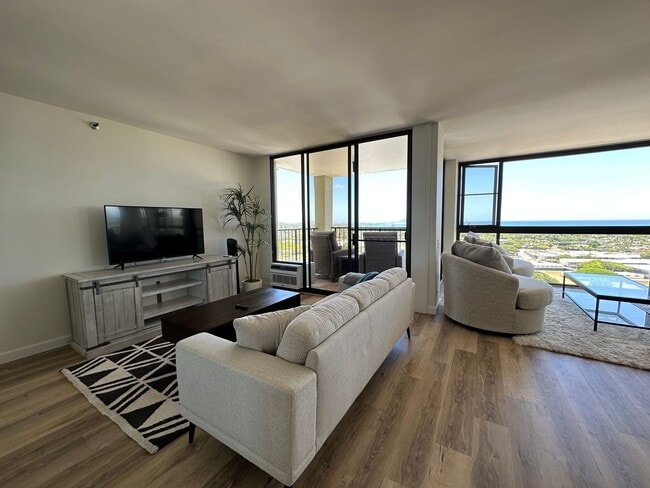 Building Photo - Stunning Panoramic Ocean Views! Fully furnished, fully renovated, 2 bedroom, 2 bathroom unit at W...