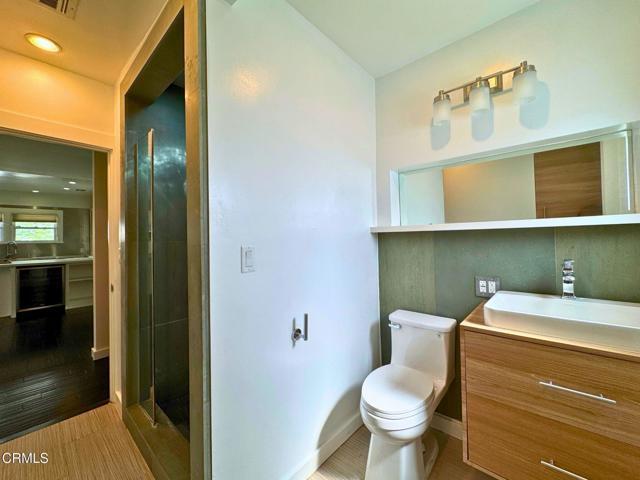 Building Photo - 869 S Euclid Ave