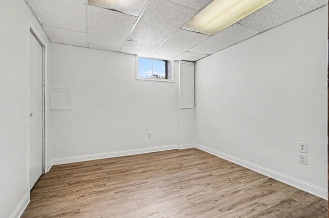 Building Photo - 6951 Copperglow Ct