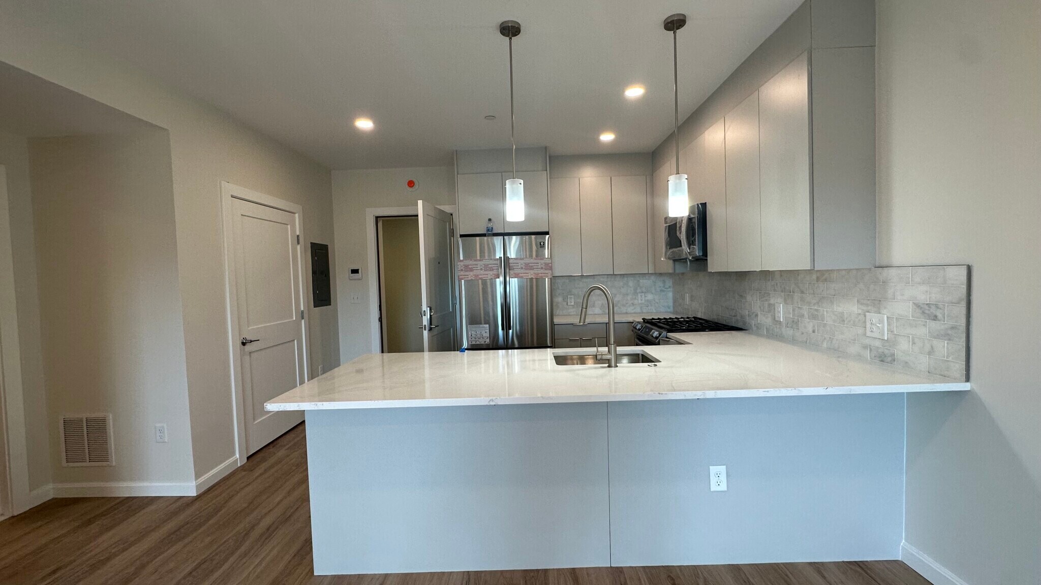 Building Photo - 458 Washington St