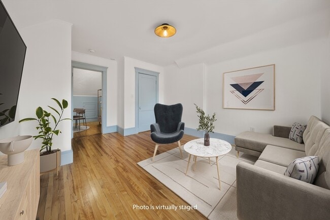 Building Photo - 69 Endicott St