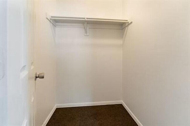 Building Photo - 720 Pritchett Ln