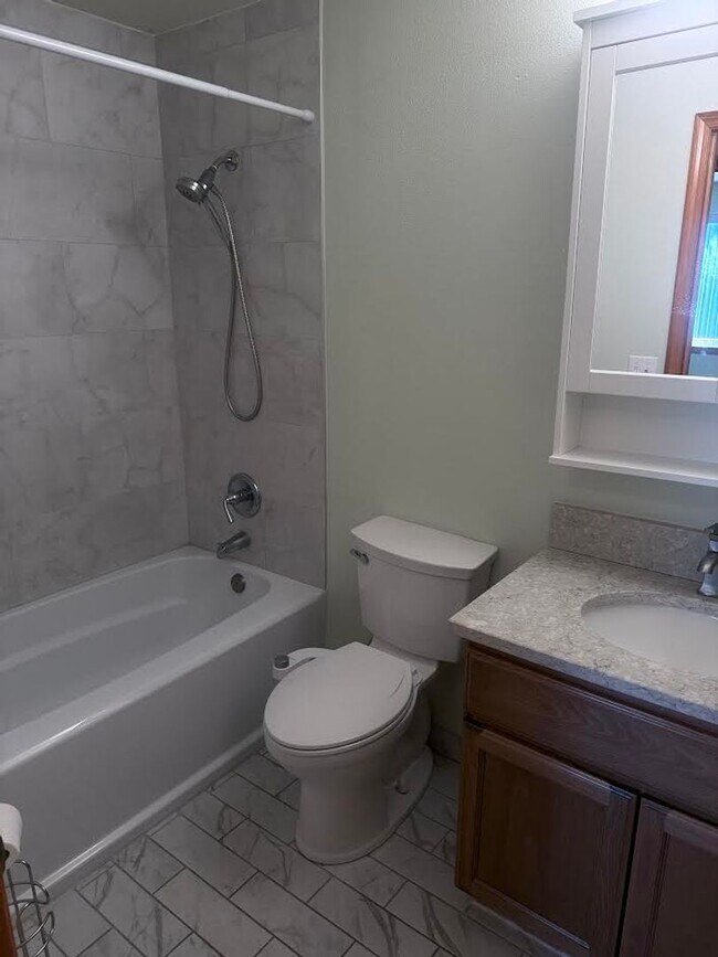 Building Photo - Updated Single Level Home in Highly Sought...