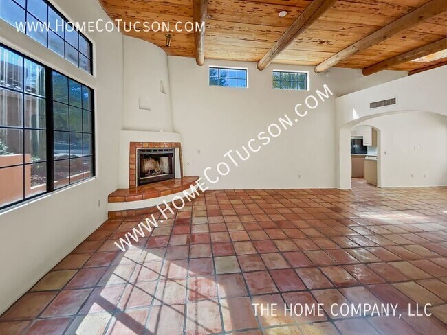 Building Photo - 1767 Deer Hollow Loop