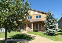 Building Photo - 3 Bedroom 4 Bathroom House