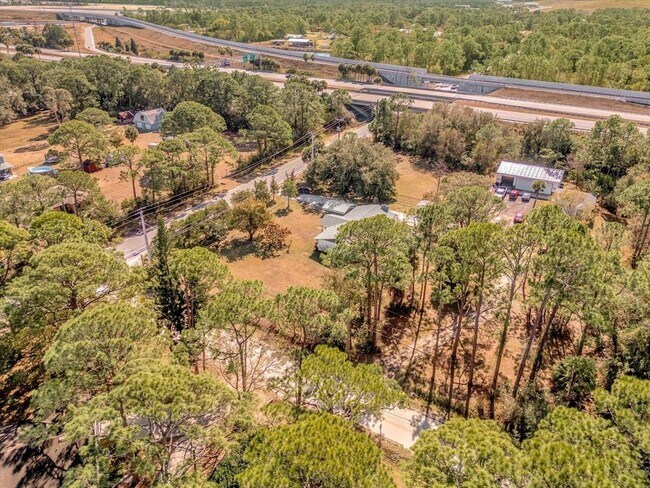 Building Photo - 3800 Pine St