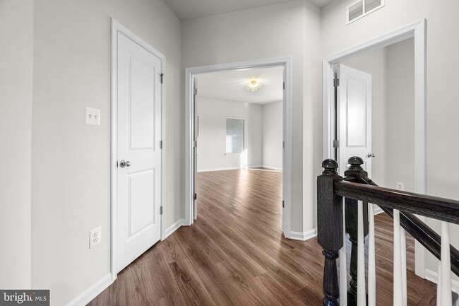 Building Photo - 1022 Fawn Haven Walk