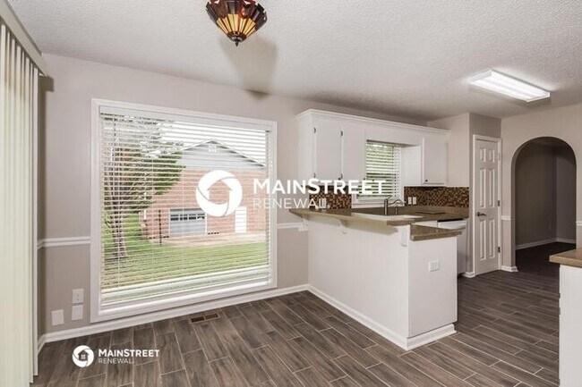 Building Photo - 3 Bedroom Pet-Friendly Home in Cartersvill...