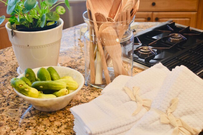 Building Photo - 2050 Windsock Way