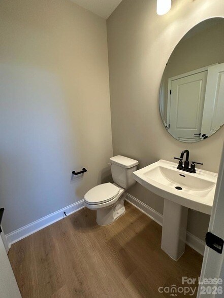 Building Photo - 5715 Gulch Pl