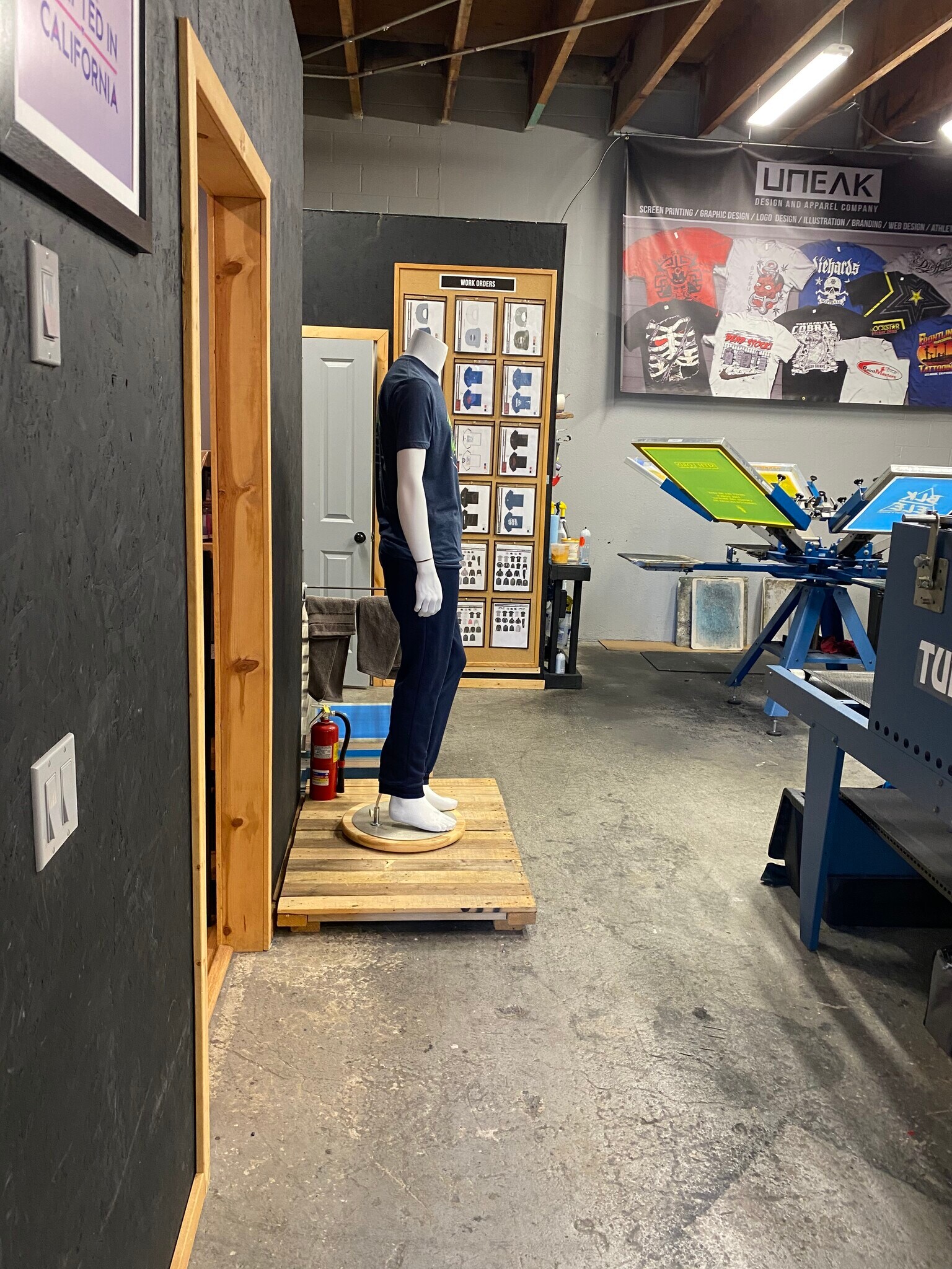 Building Photo - 120 N Pacific St