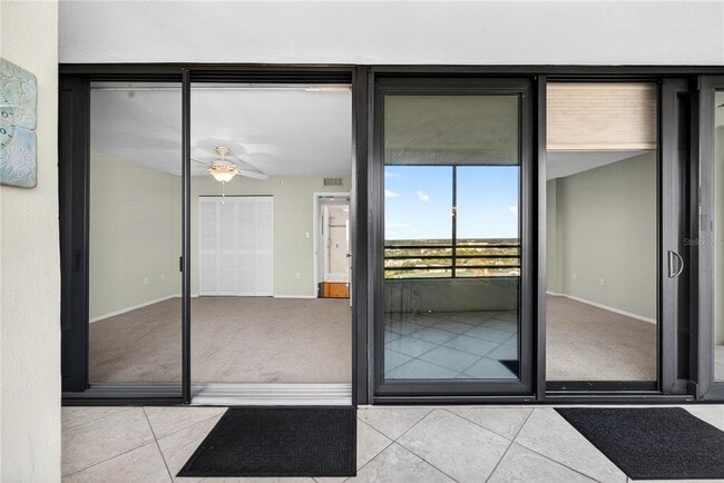 Building Photo - 770 S Palm Ave