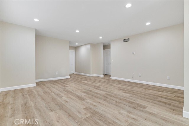 Building Photo - 8654 Orange Ave