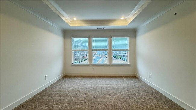 Building Photo - 813 Atkins Ln