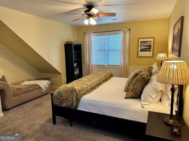 Building Photo - 35 High Point Trail