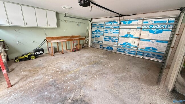 Building Photo - 1217 Catskill Cir SE
