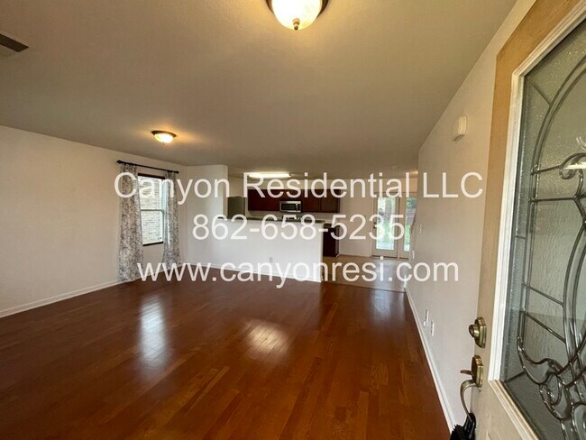 Building Photo - 177 Sagebrook Dr