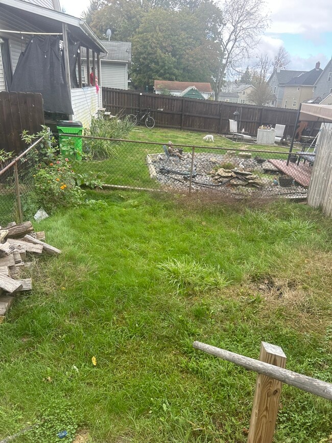 Building Photo - 33 S McKinley Ave