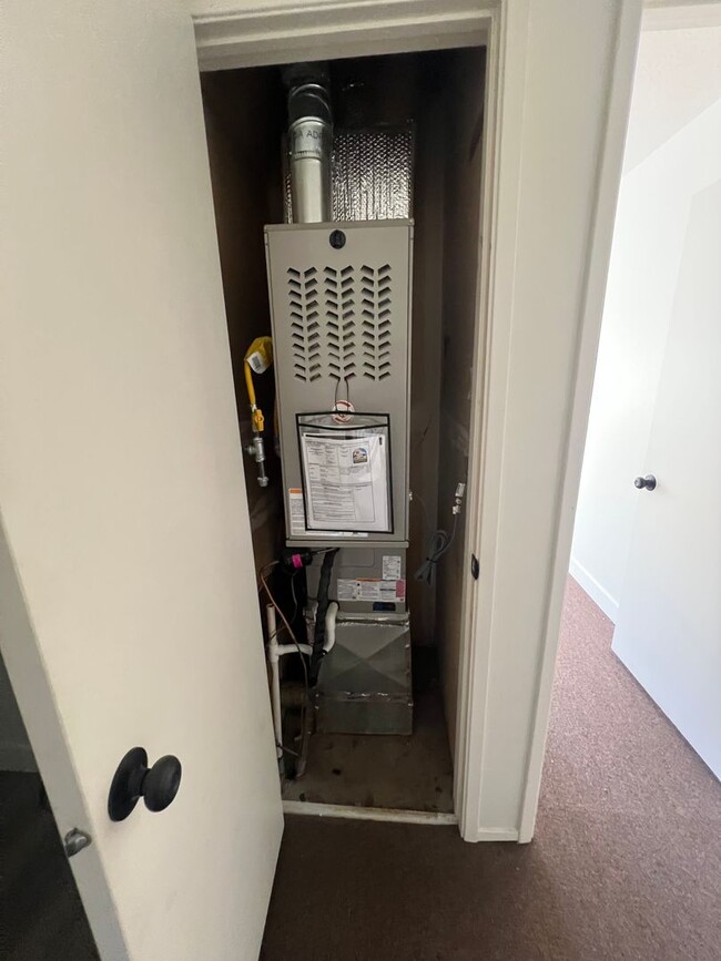 Building Photo - Two Bedroom Condo for Rent in Vacaville