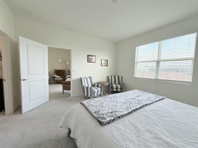 Building Photo - 5553 NW 40th Loop
