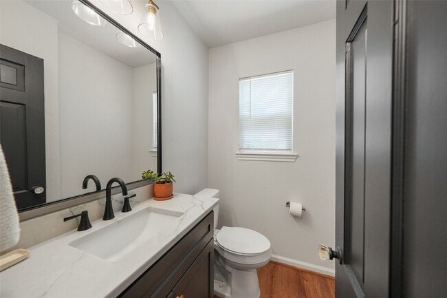 Building Photo - 3809 Southmore Blvd