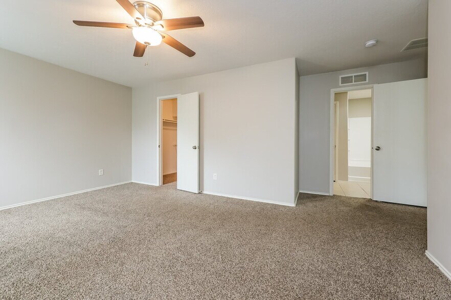 Building Photo - 4931 Winding View Ln