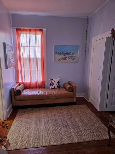 Building Photo - 1220 Avenue K