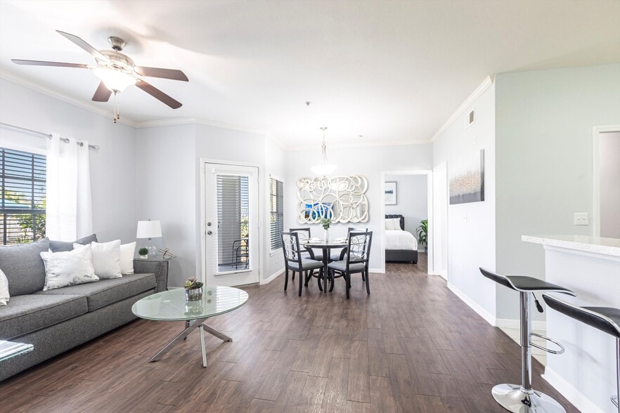 Living room - Westbury at Lake Brandon
