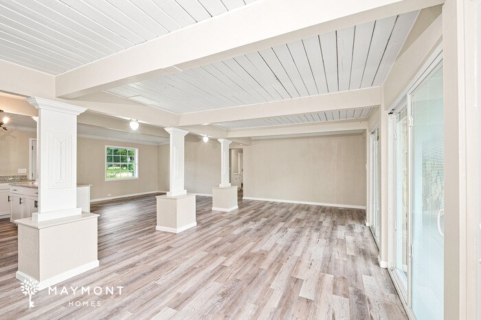 Building Photo - 93 E Mariana Ave