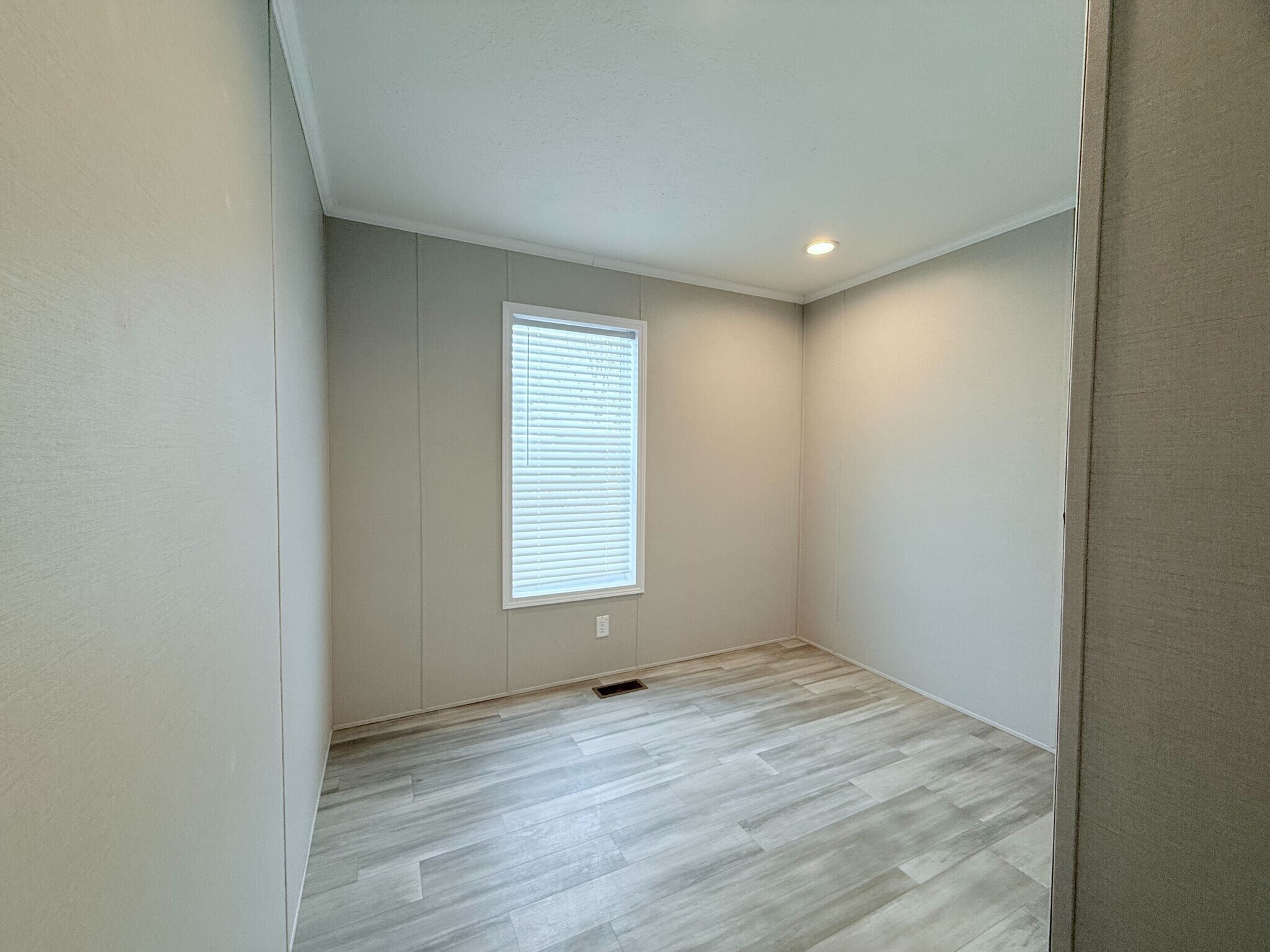 Building Photo - 52962 N Yorktown Ct