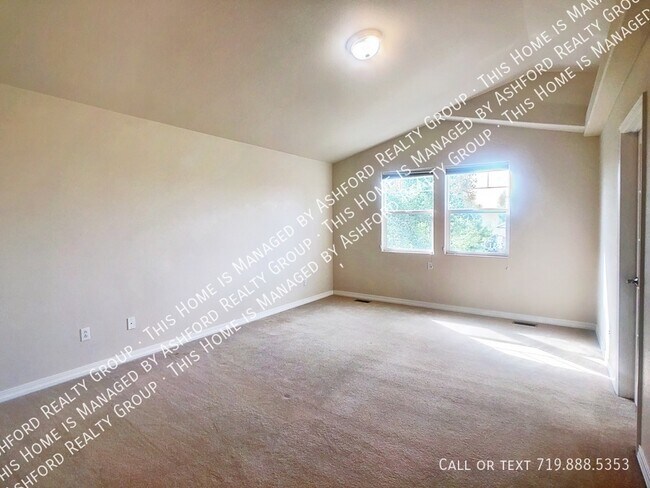 Building Photo - 9931 Red Sage Dr