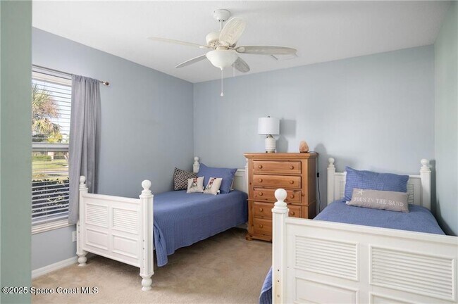 Building Photo - 935 Southlakes Way SW