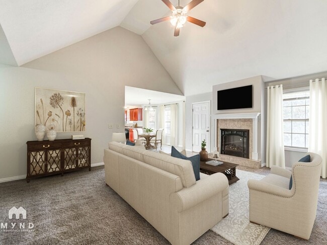 Building Photo - 112 N Peach Brook