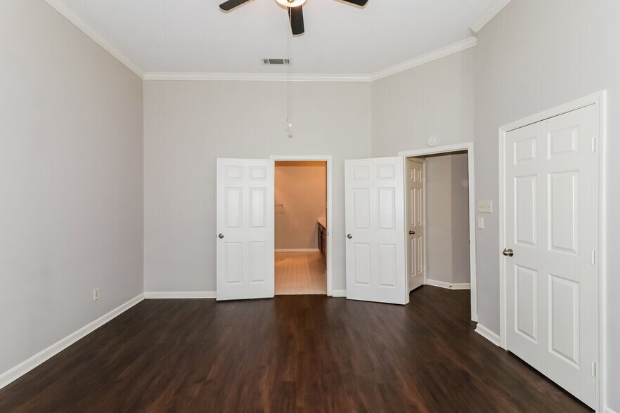 Building Photo - 3119 Creek Manor Dr