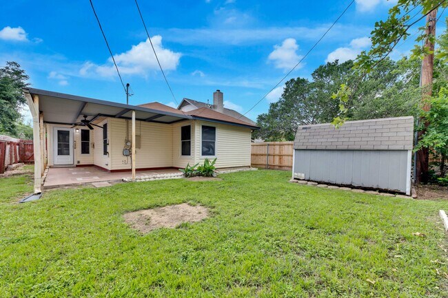 Building Photo - 1625 Sylvia Ct