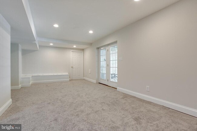 Building Photo - 2191 Oak Forest Dr