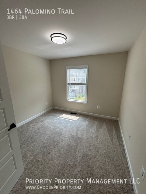Building Photo - 1464 Palomino Trl