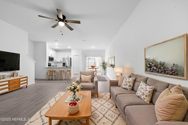 Building Photo - 1708 Garden Grove Ct