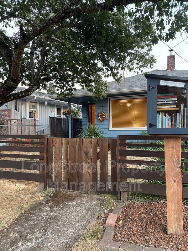 Primary Photo - 1630 SW 15th Ave