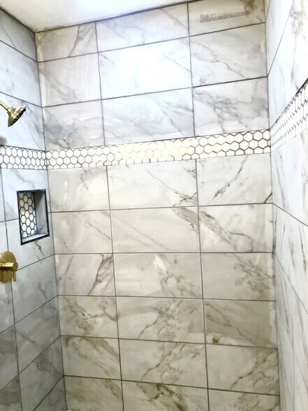 Building Photo - 1203 N Morrison St