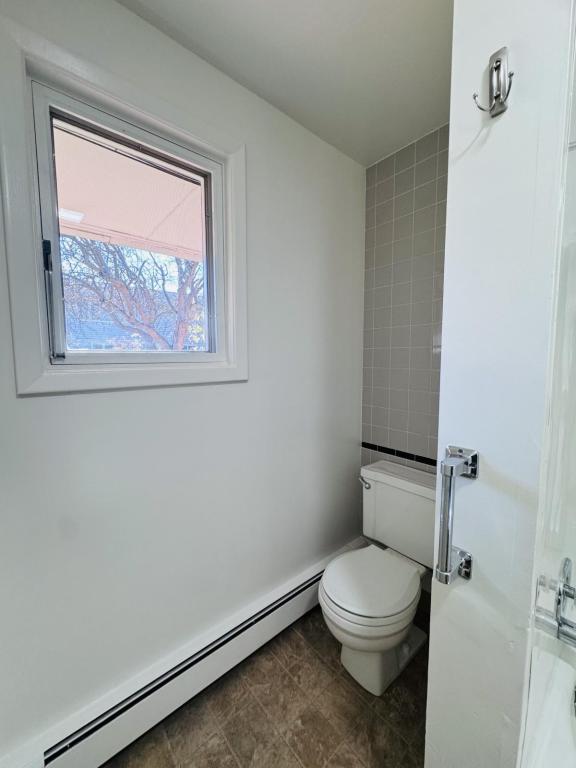 Building Photo - 1819 5th Ave