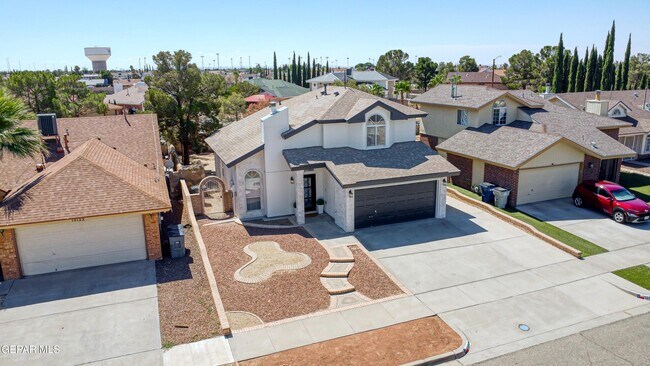 Building Photo - 12120 Desert Quail Ave