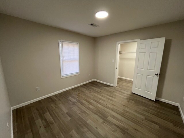 Building Photo - 1155 Hartley St