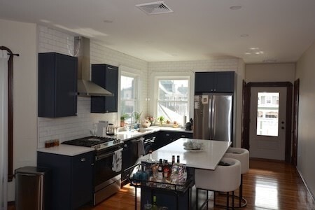 Building Photo - 35 Lincoln St