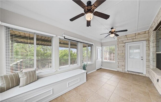 Building Photo - Beautiful 3 bedroom home located in Tuscany Meadows!