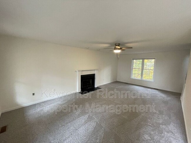 Building Photo - 7919 Nashua Dr