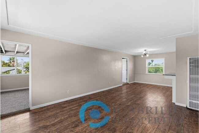 Building Photo - 5077 Art St