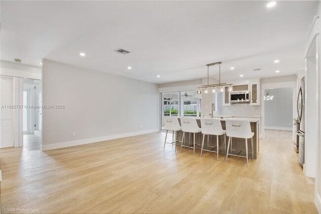 Building Photo - 11011 SW 110th Rd