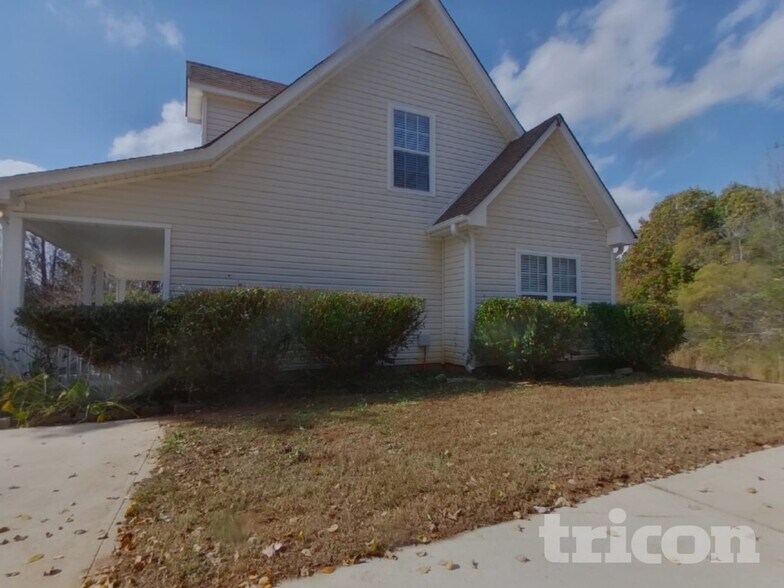 Building Photo - 10 Quarry Ct